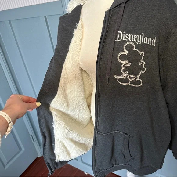 Disney Gray Sweatshirt with Mickey Mouse Design - Picture 3 of 6